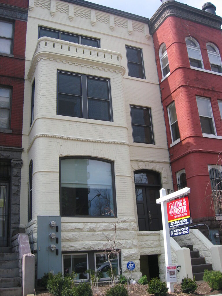 2368121984_b8942da483_k
