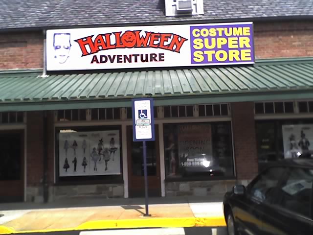 halloween store cp