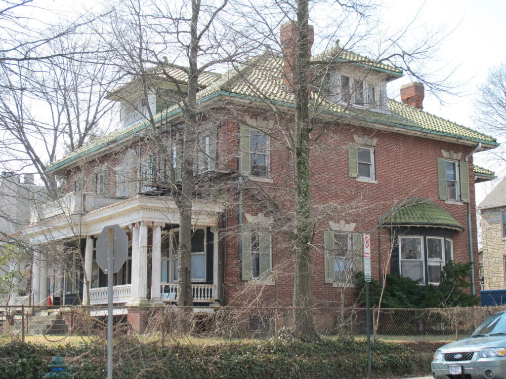 mt p manion popville