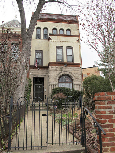house_popville