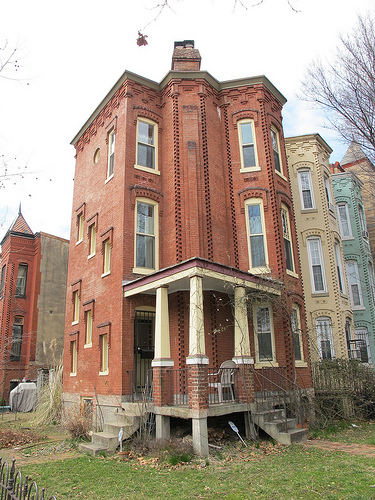 window_house_nj_ave