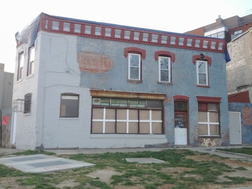 vermont_and_v_st_nw_For_sale