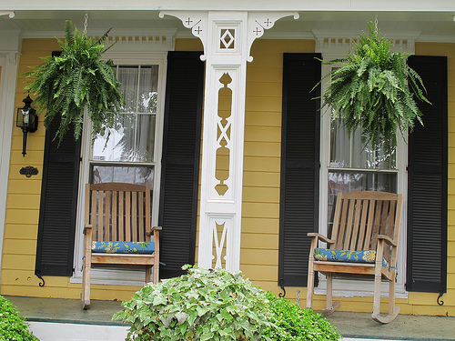 cap_hill_house_old_timey