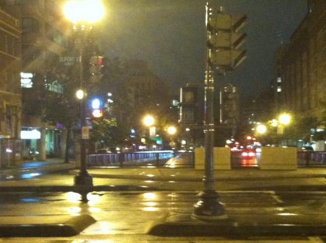 dupontlight2