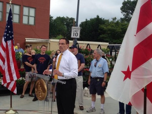 mayor_gray_fragers_eastern_market