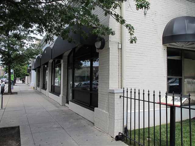 columbia_heights_bodega