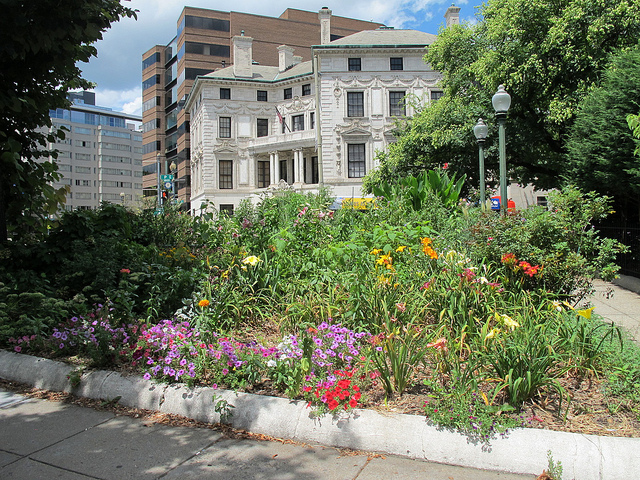 dupont_garden_metro