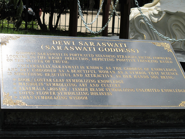 sculpture_indonesia_plaque