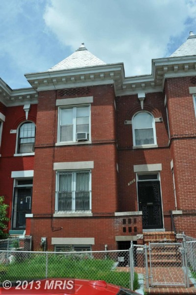 1023-Otis-Place-Northwest-e1373896689453