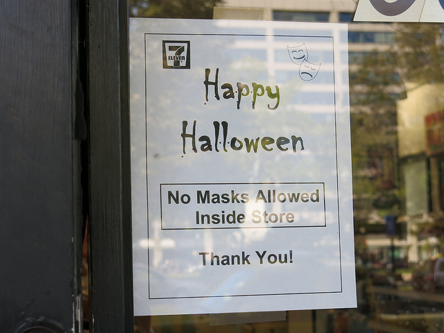 Happy_halloween_7_11