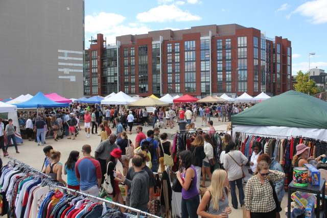 district_flea