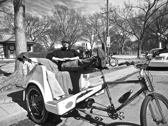 13136466365_79ae4c1dd2_z