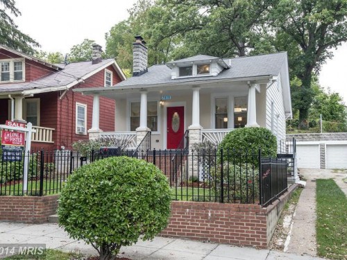 2818 Myrtle Avenue Northeast