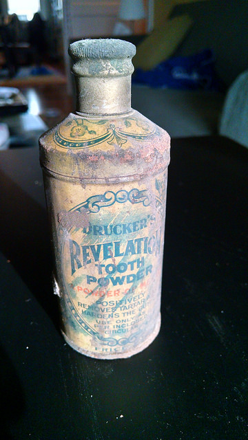 16952505716_ca94bdf857_z