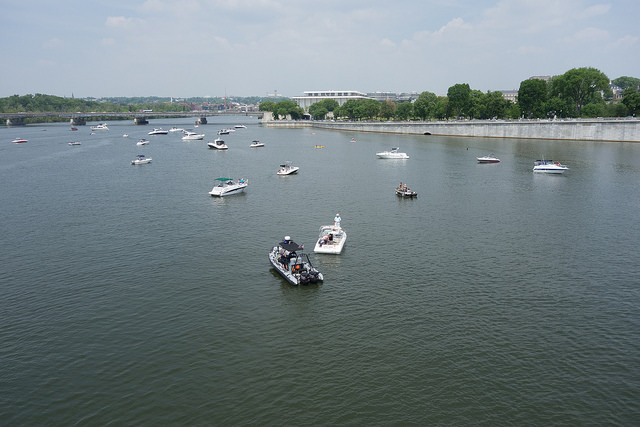 17603869785_02f650a70b_z