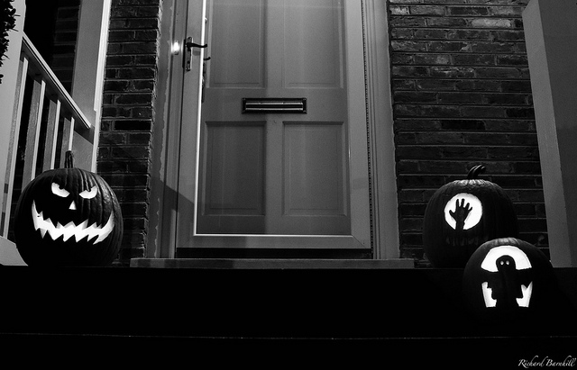 22656144155_418df7e5e2_z