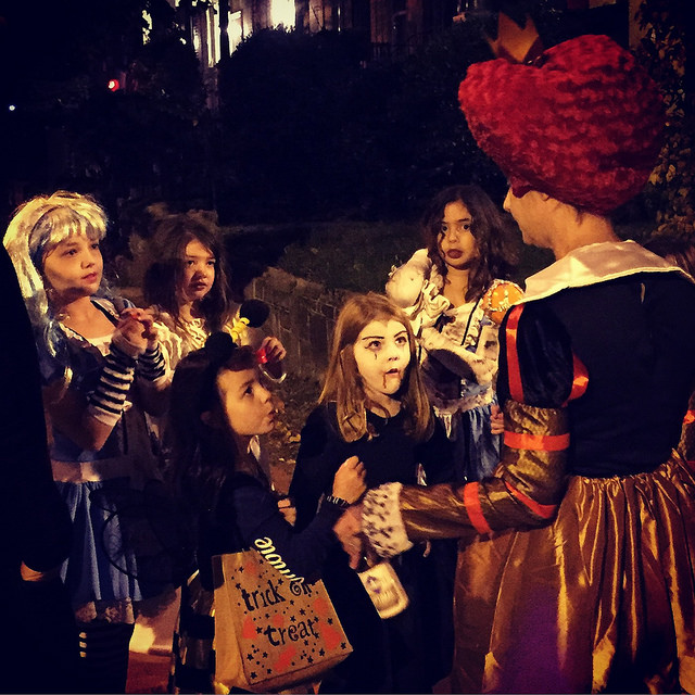 22683538315_30639c0b0c_z