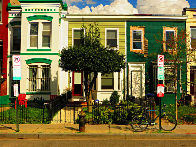 22990243915_4392394d70_z