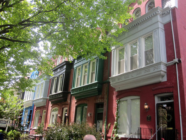 23078621136_a81f047bd5_z