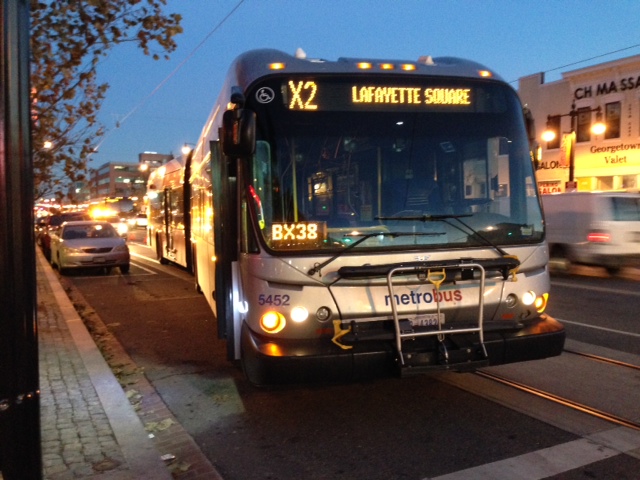 x2_bus_h_street