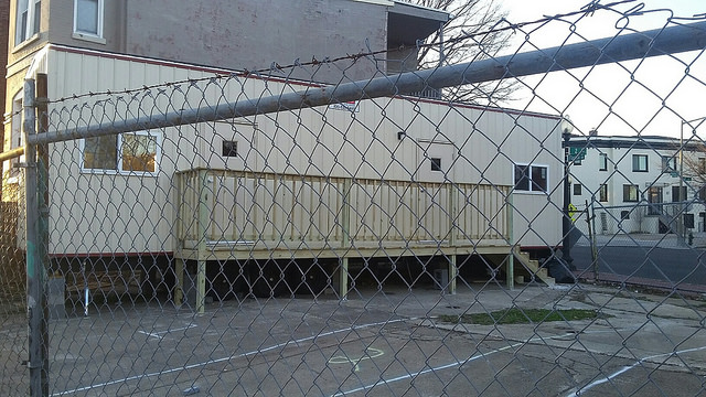 25398770584_073c4bb929_z