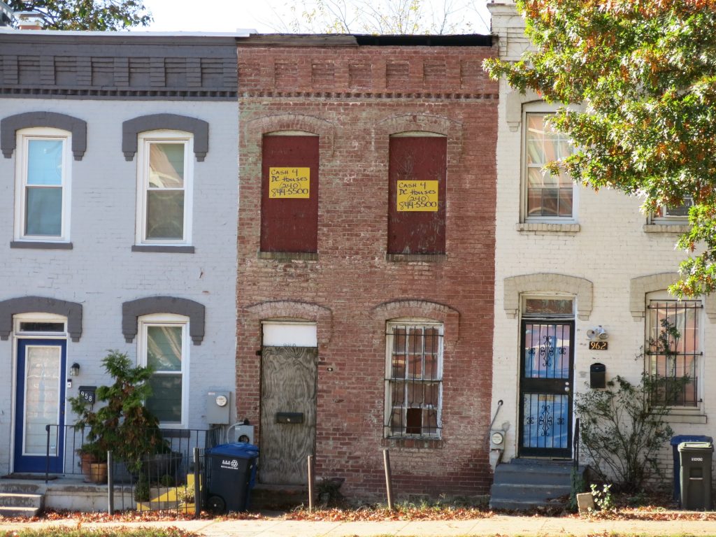 fla ave last vacant