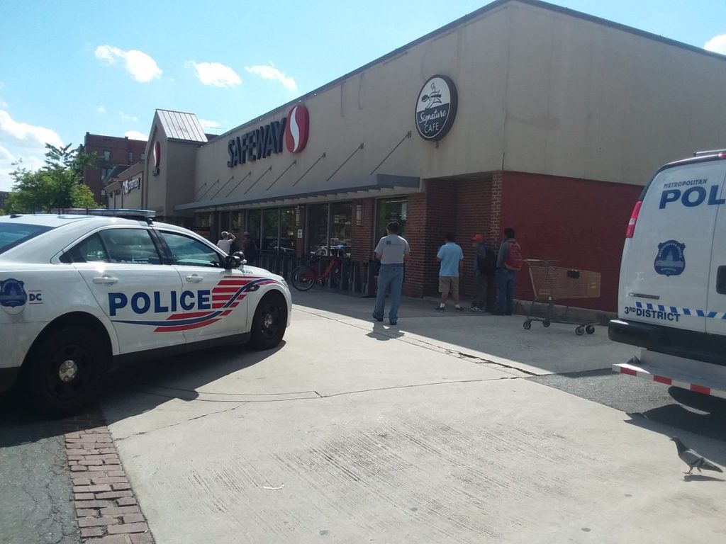 safeway police