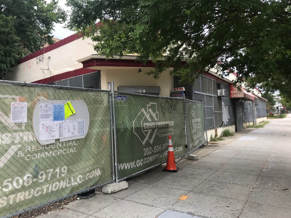 11th and Lamont