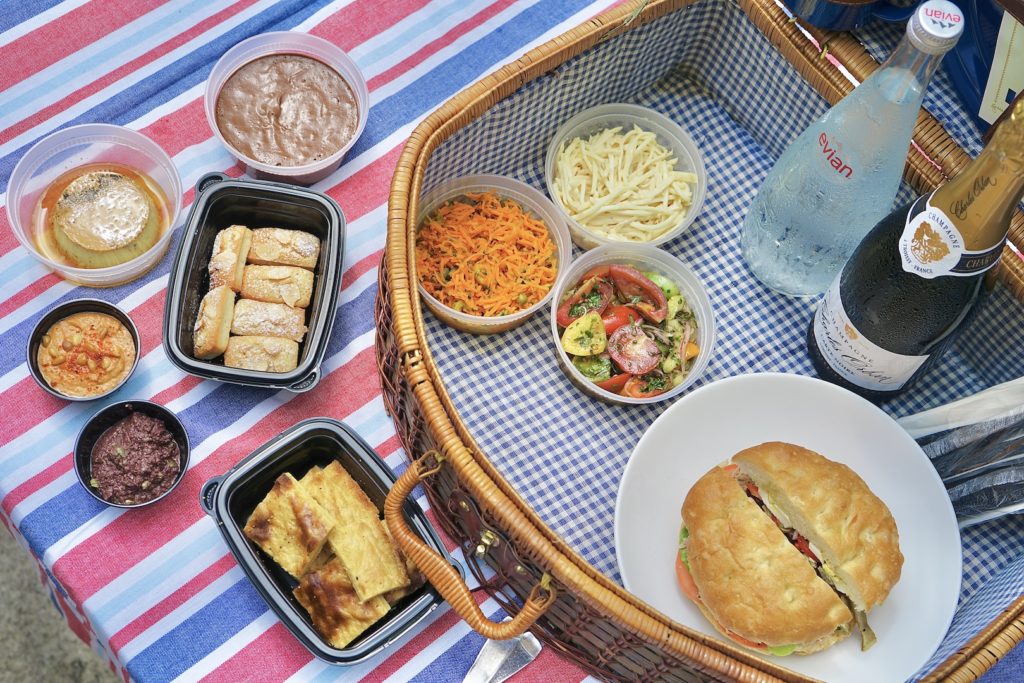 Convivial Bastille Day 1