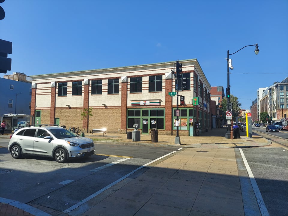 7e 8th and h st ne