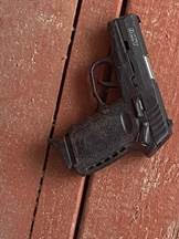 gun