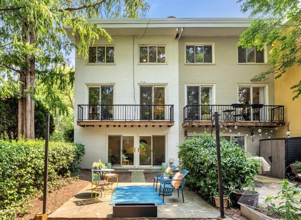 319 I St SW #200