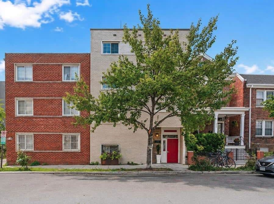 718 Park Road NW #2