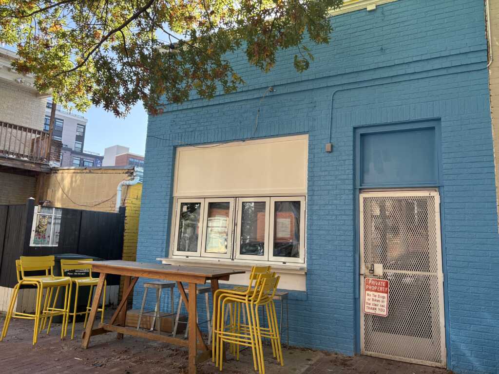 Red Light (Bar & Detroit Pizza) coming soon to Blue Building